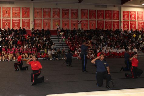 Winter sports pep rally energizes crowd